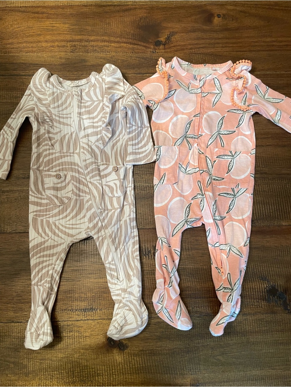 Jessica Simpson sleeper bundle